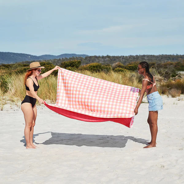 Picnic Blanket - Strawberries & Cream