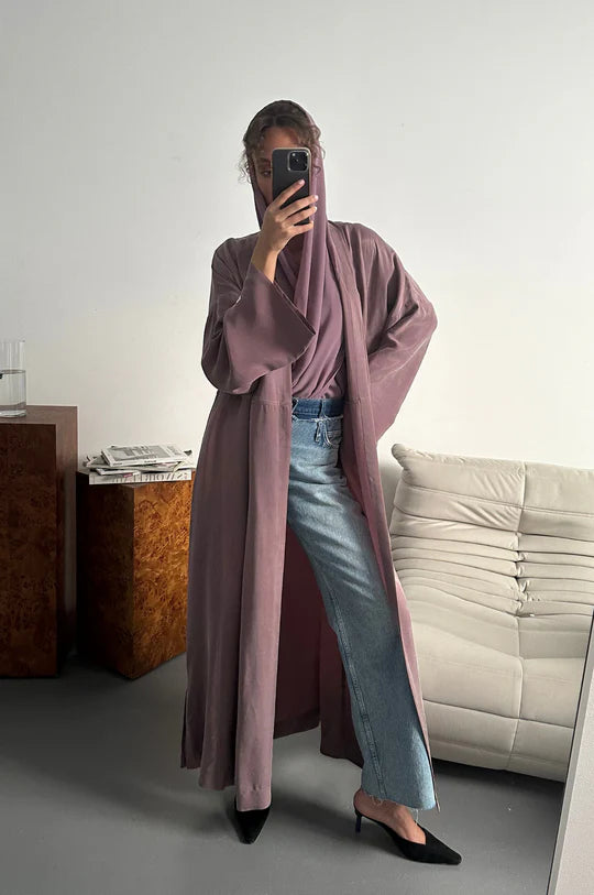 Sloan Lilac Abaya