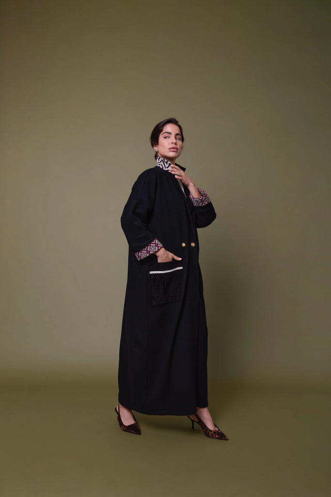 Black Belsay Hall Abaya