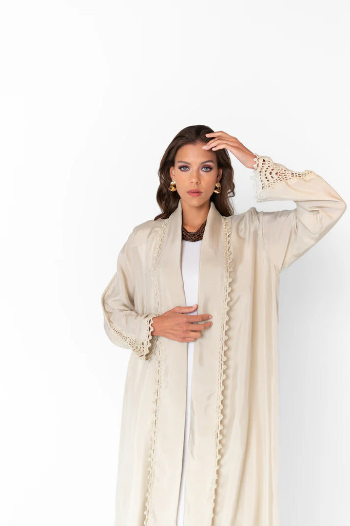 Sintra Cream Silk Abaya