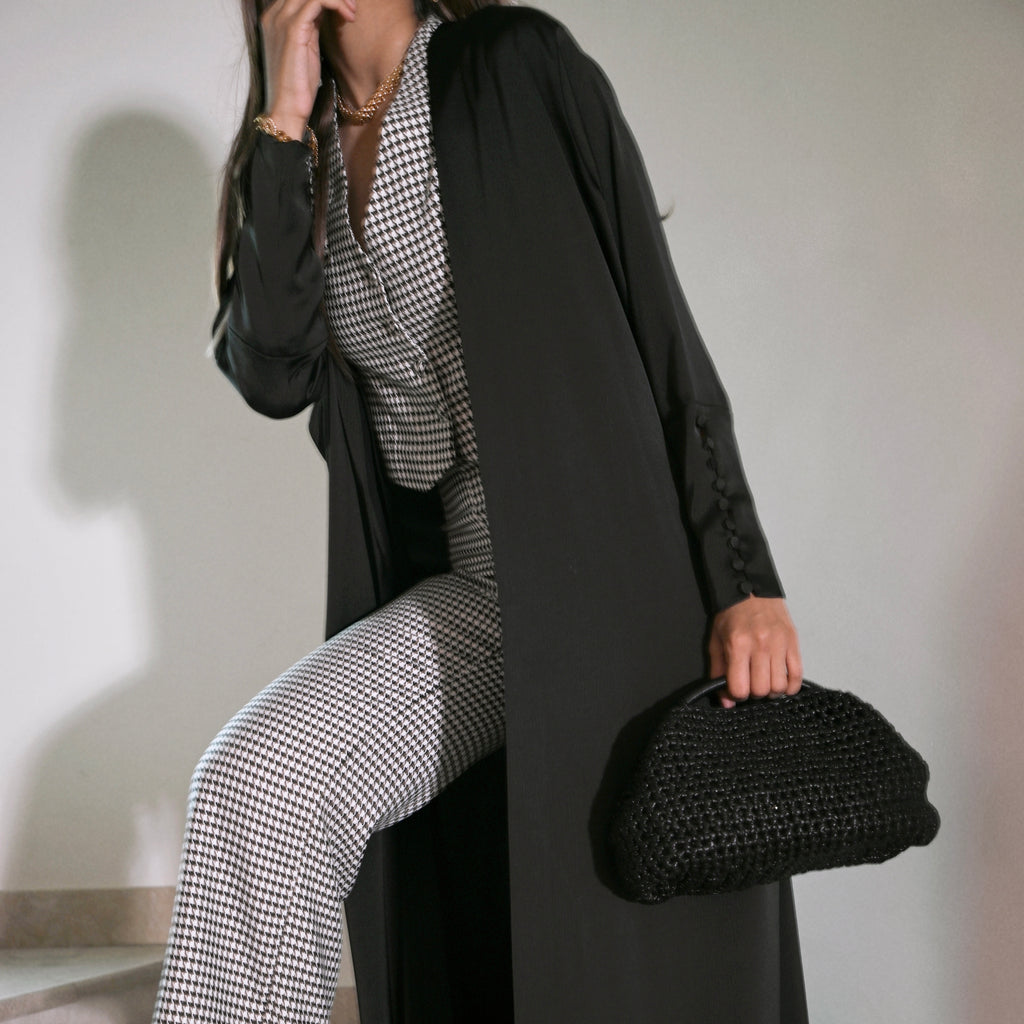 Black Classic Front Azrar Abaya