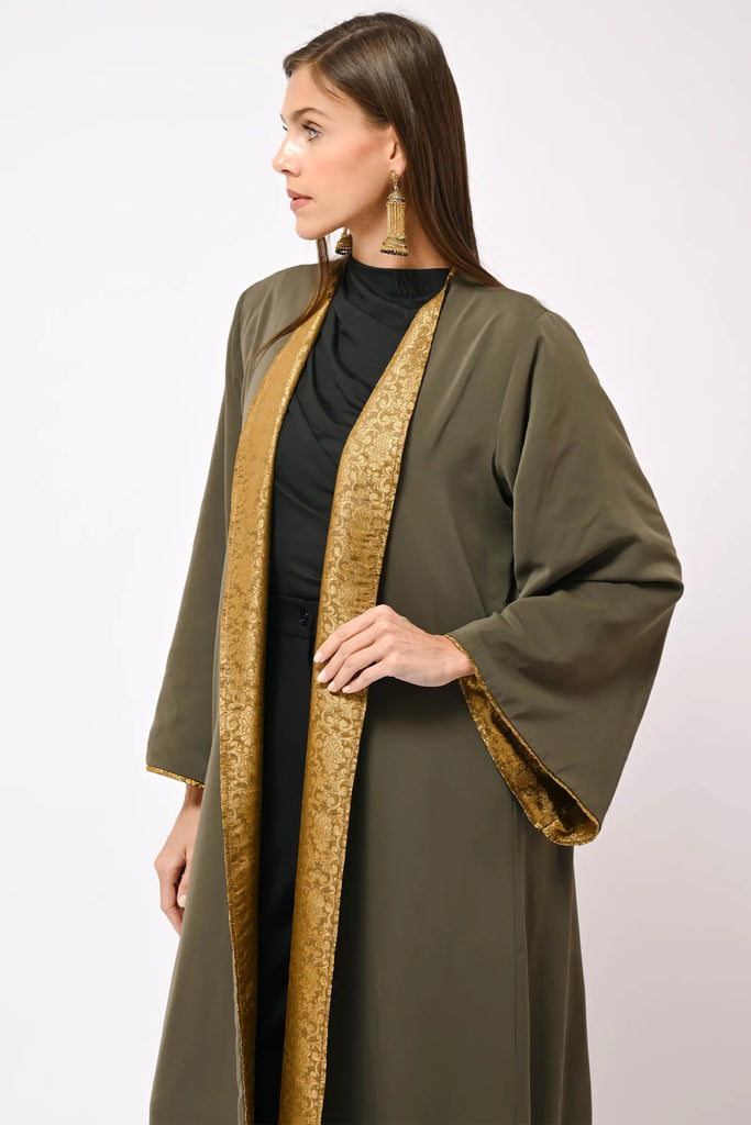 Nagham Reversible Abaya