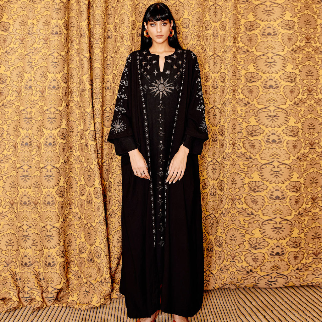 Rising Sun Sleeve on Black Abaya